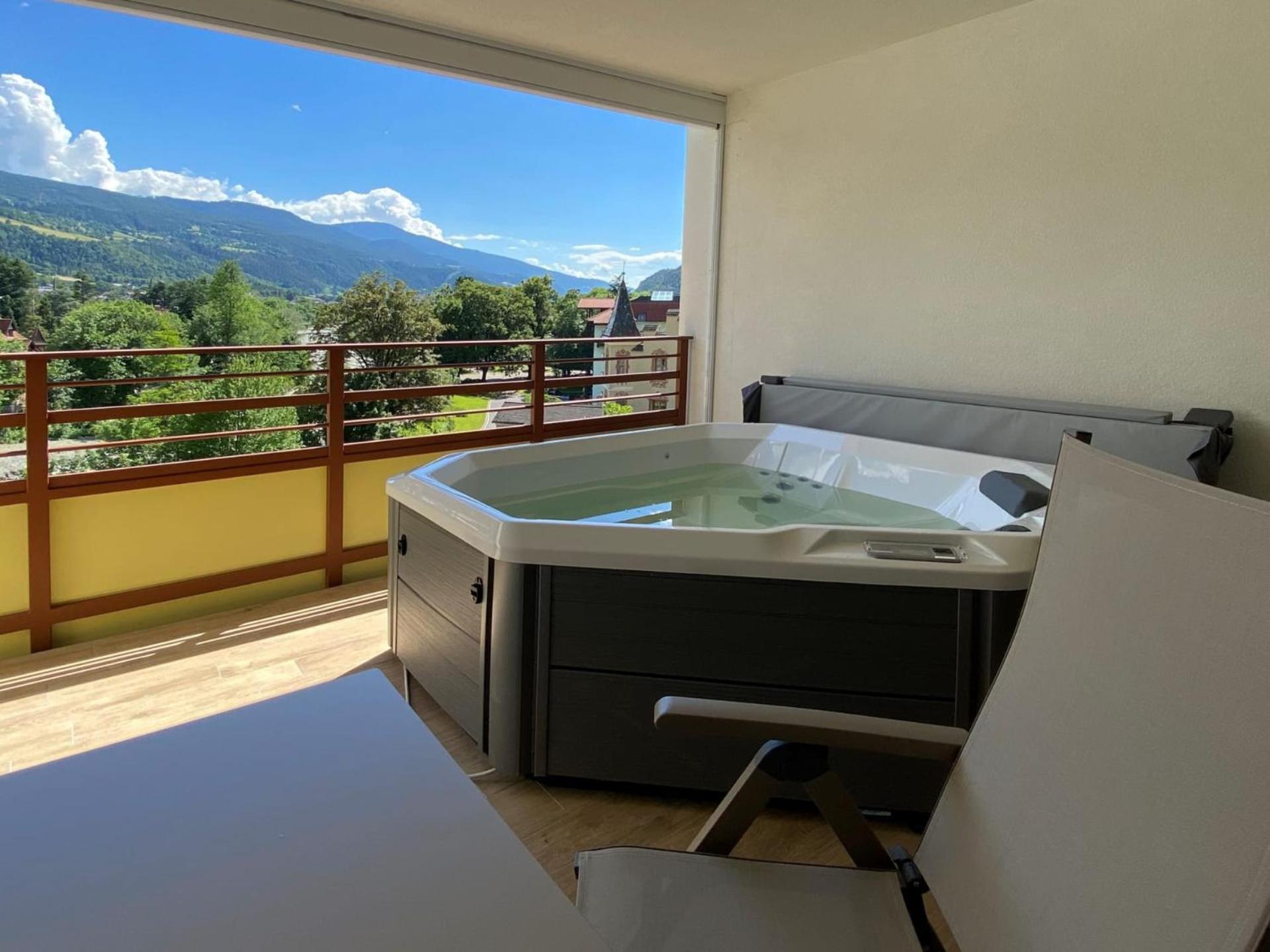 Dominik Alpine City Wellness Hotel - Adults Only بريسّانوني المظهر الخارجي الصورة